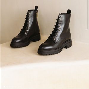 Bobbies Paris Combat Boots 37 (size 7.5/8)